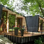 Blisku Do Gradot - Riverfront Luxury Skopje