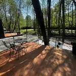 롯지 Blisku Do Gradot - Riverfront Luxury