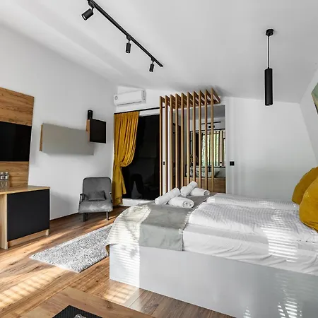 Blisku Do Gradot Lodge