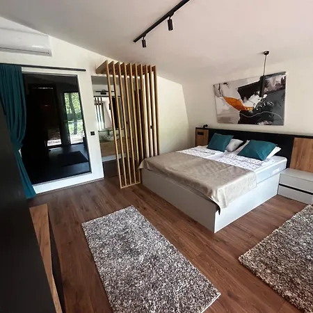 Blisku Do Gradot - Riverfront Luxury Skopje