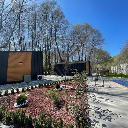 Lodge Blisku Do Gradot - Riverfront Luxury *