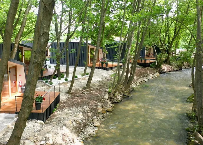 Lodge Blisku Do Gradot - Riverfront Luxury Skopje