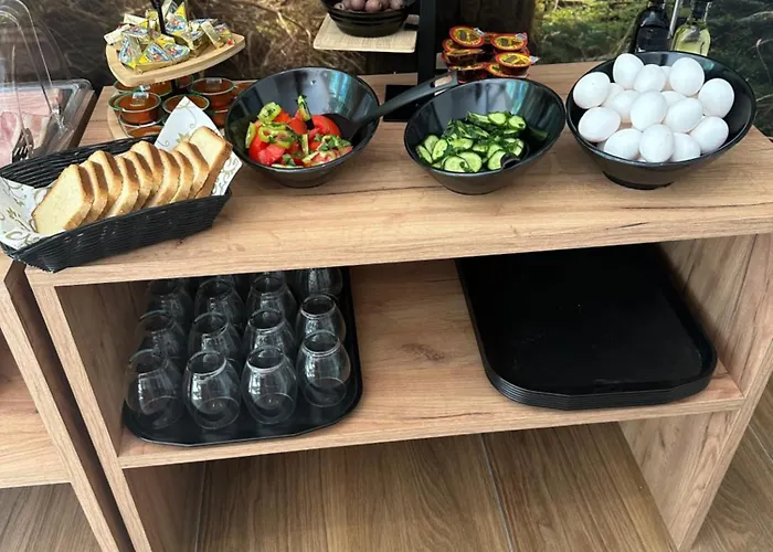 Blisku Do Gradot - Riverfront Luxury * Skopje