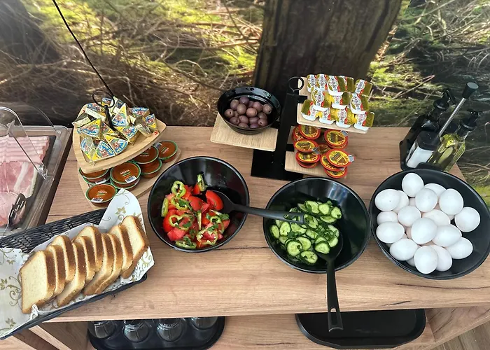 Lodge Blisku Do Gradot - Riverfront Luxury