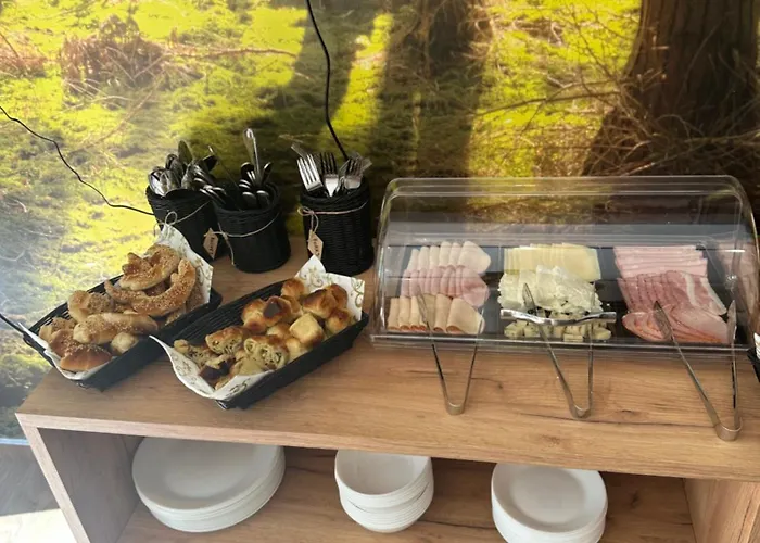 Blisku Do Gradot - Riverfront Luxury Lodge Skopje