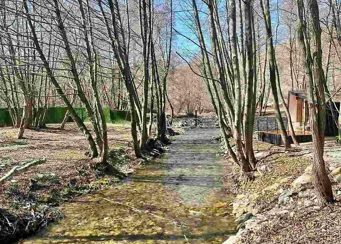 Blisku Do Gradot - Riverfront Luxury